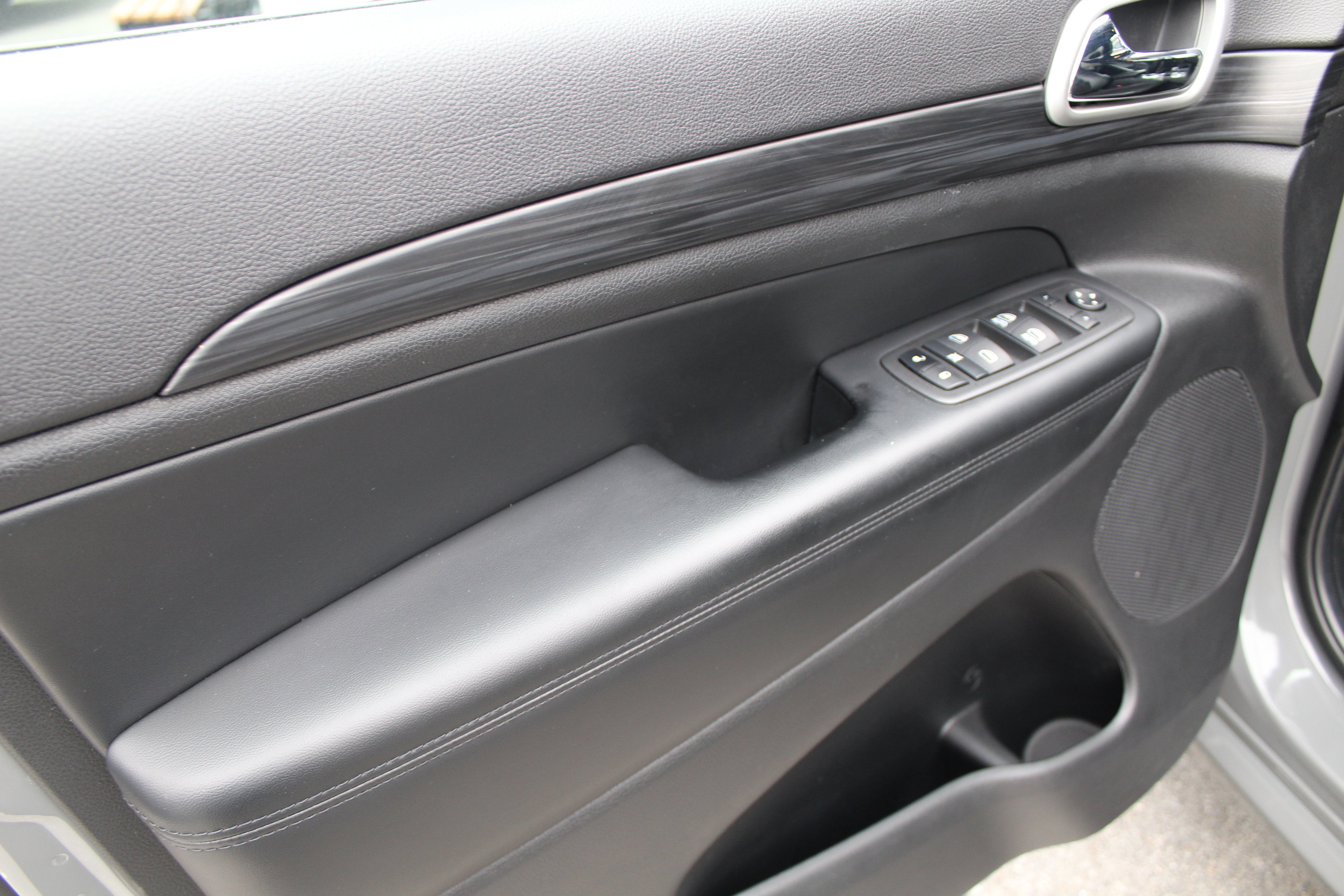 2022 Jeep Grand Cherokee WK Laredo X