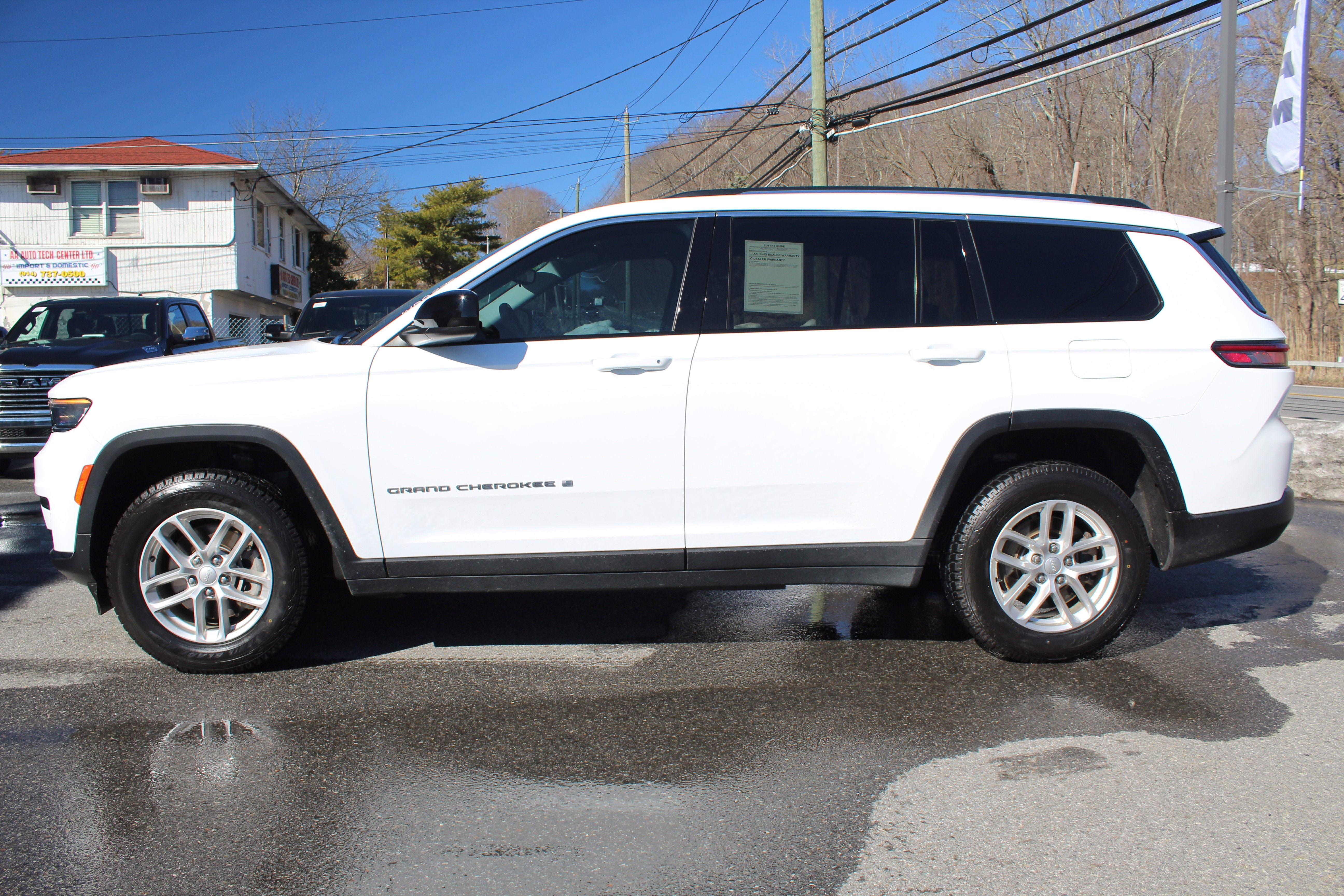 2021 Jeep Grand Cherokee L Laredo