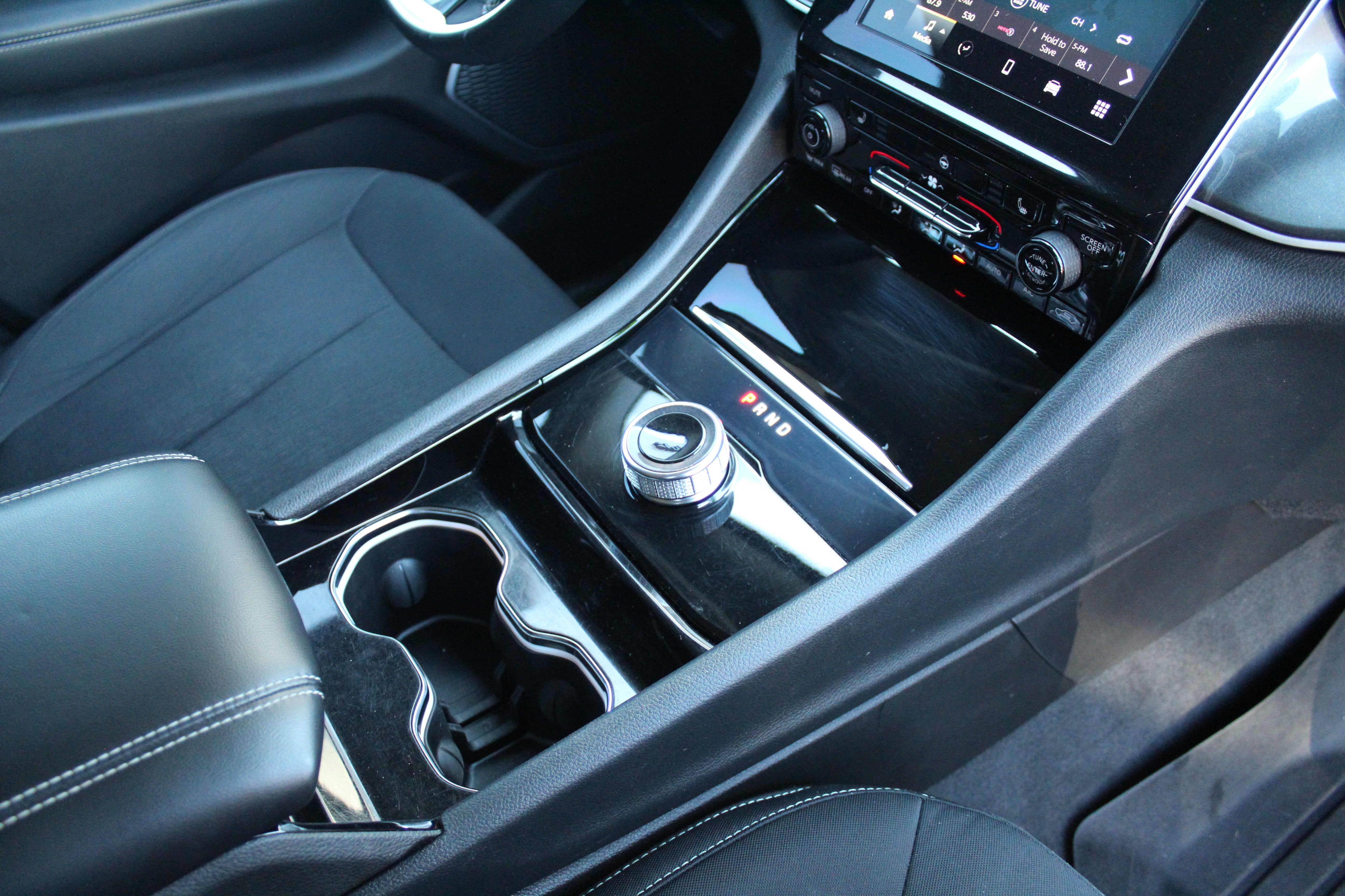 2021 Jeep Grand Cherokee L Laredo