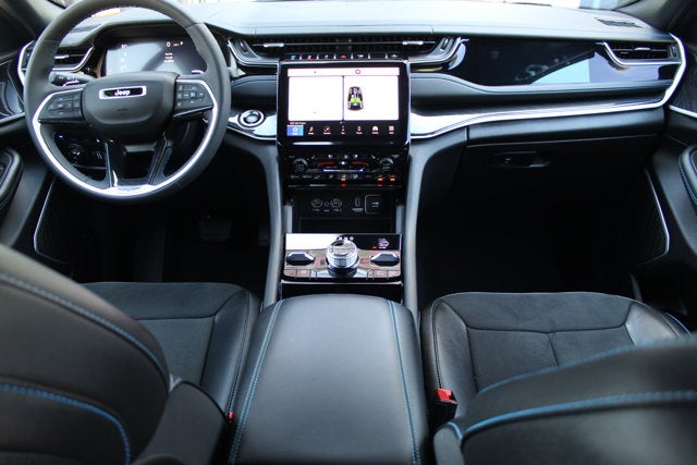 2022 Jeep Grand Cherokee 4xe Trailhawk