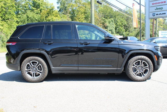 2022 Jeep Grand Cherokee 4xe Trailhawk