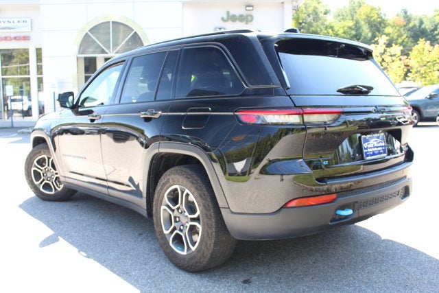 2022 Jeep Grand Cherokee 4xe Trailhawk
