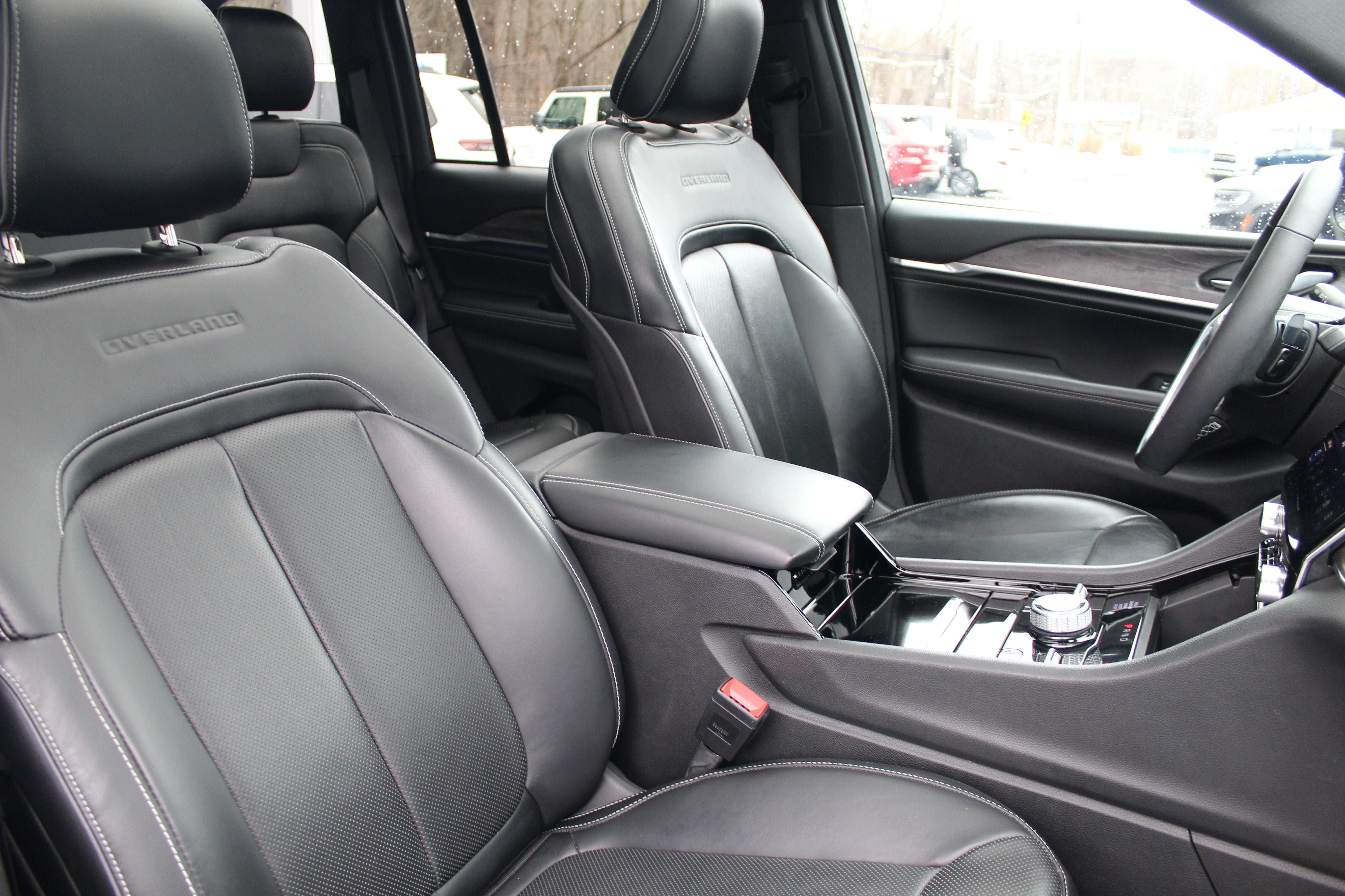 2022 Jeep Grand Cherokee 4xe Overland