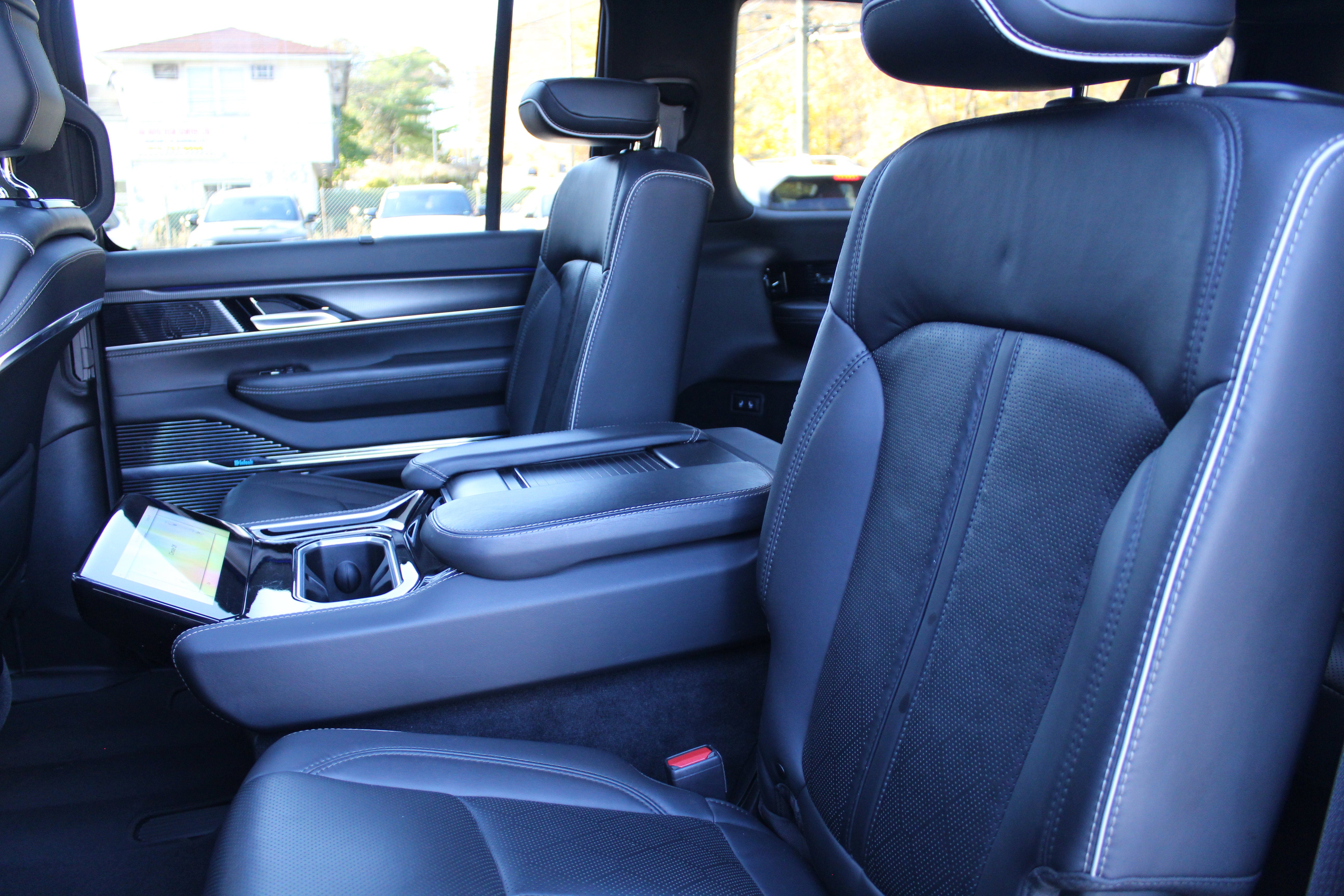 2024 Jeep Grand Wagoneer L Series II