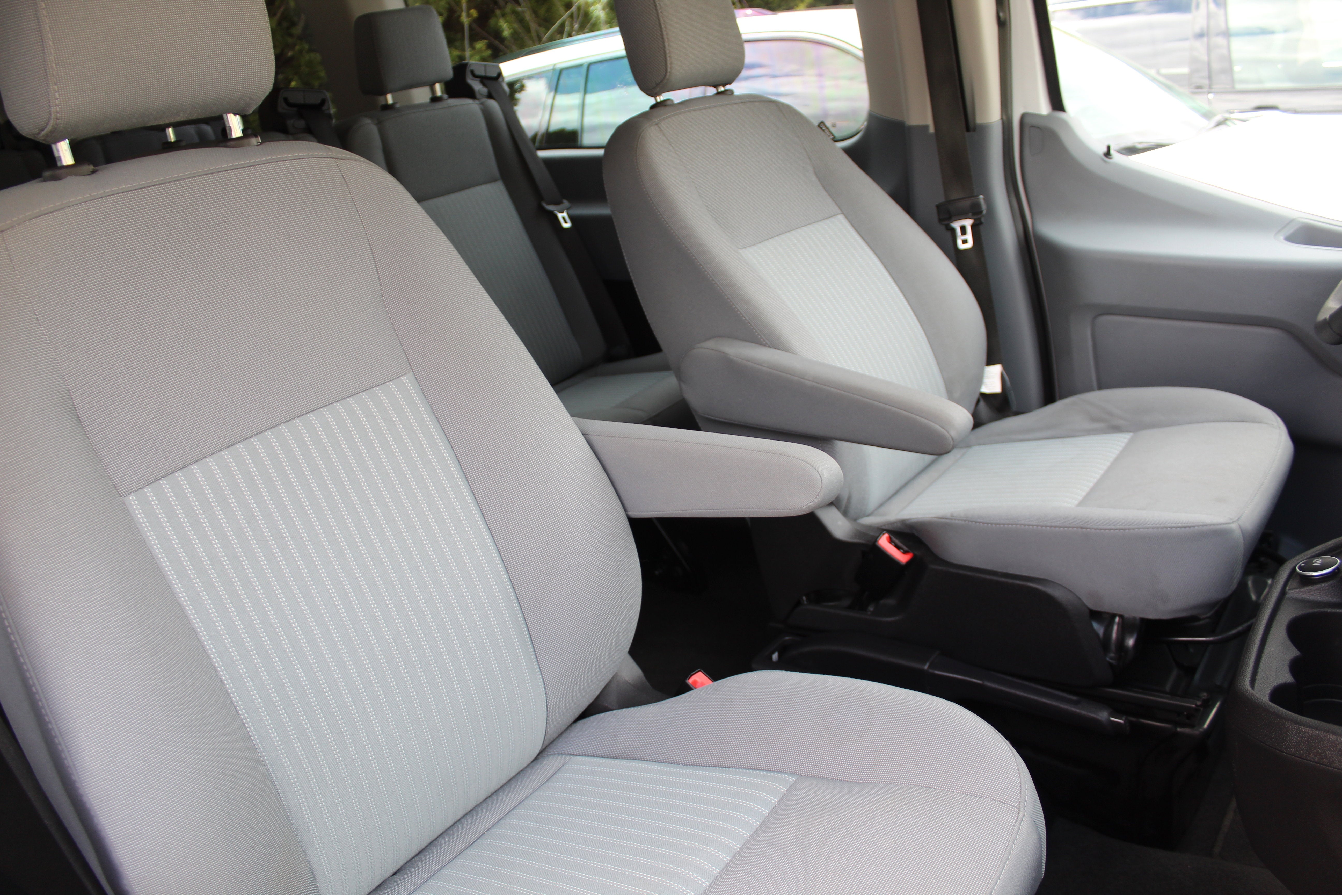 2019 Ford Transit Passenger Wagon 350 XL