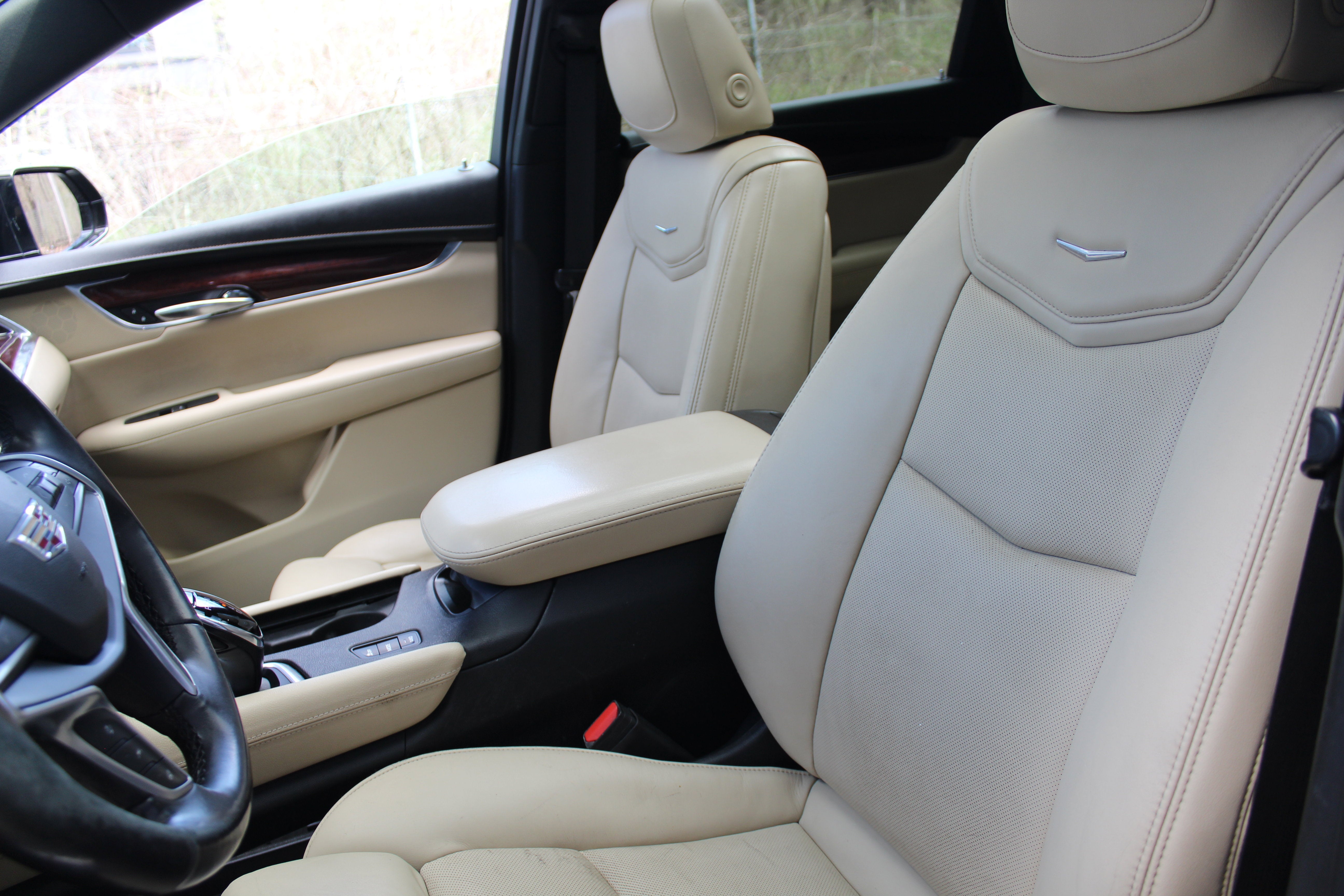 2017 Cadillac XT5 Luxury AWD