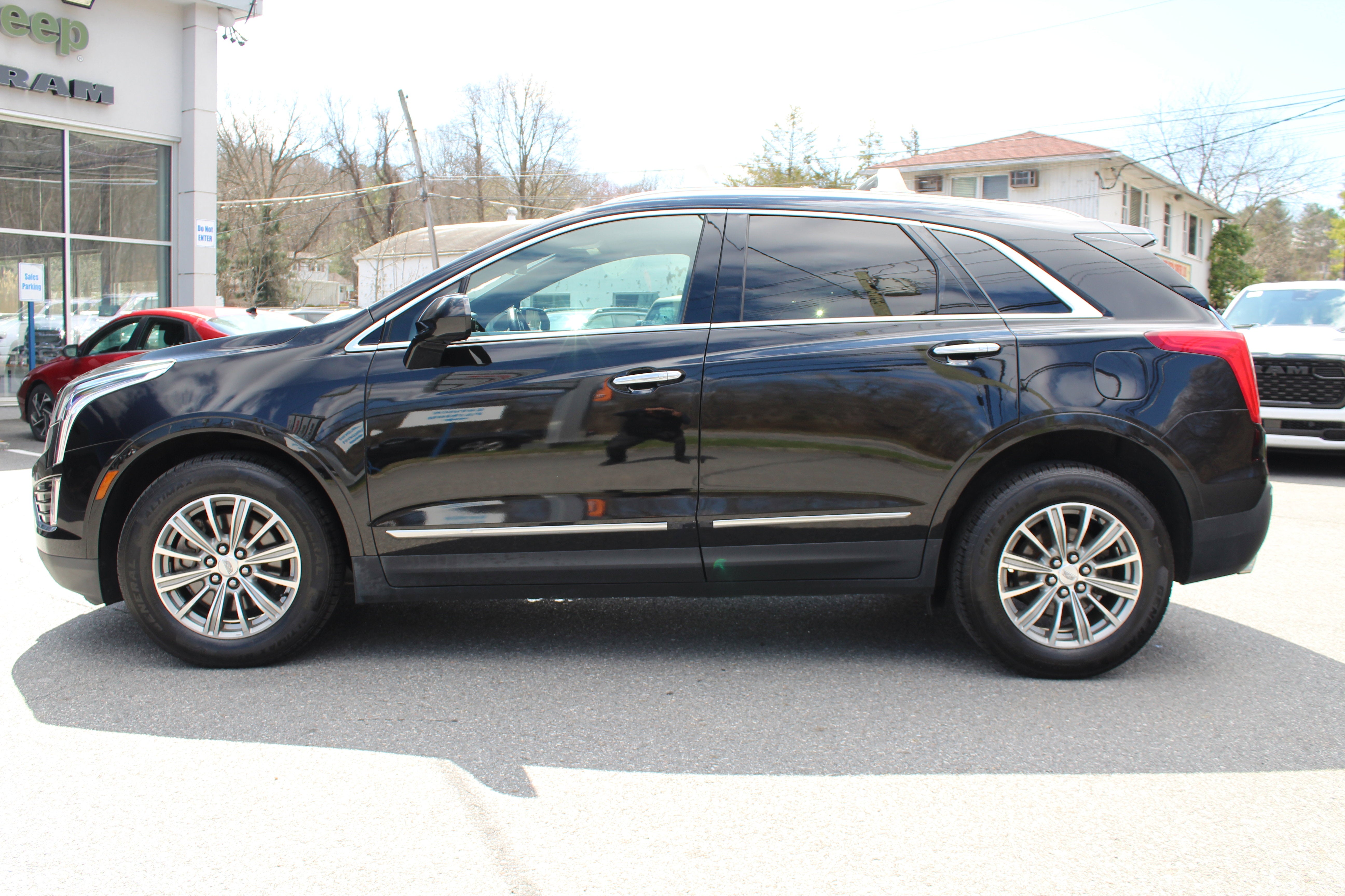 2017 Cadillac XT5 Luxury AWD