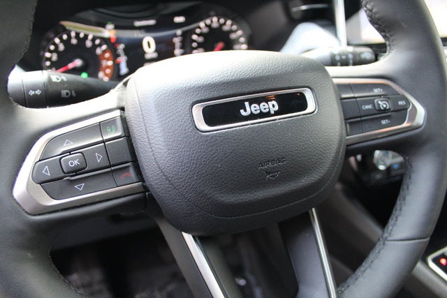 2023 Jeep Compass Latitude Lux