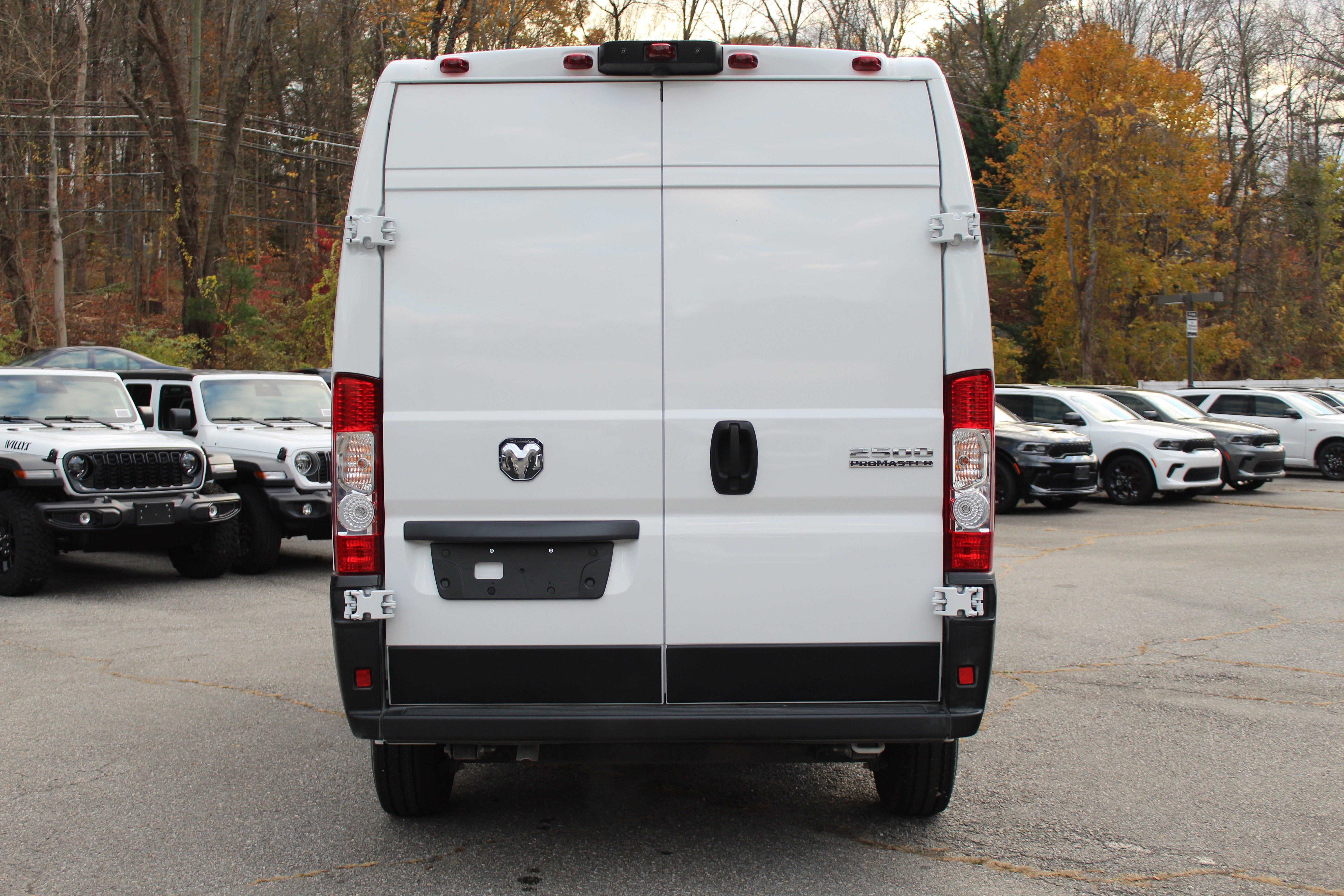 2025 RAM ProMaster Cargo Van Tradesman