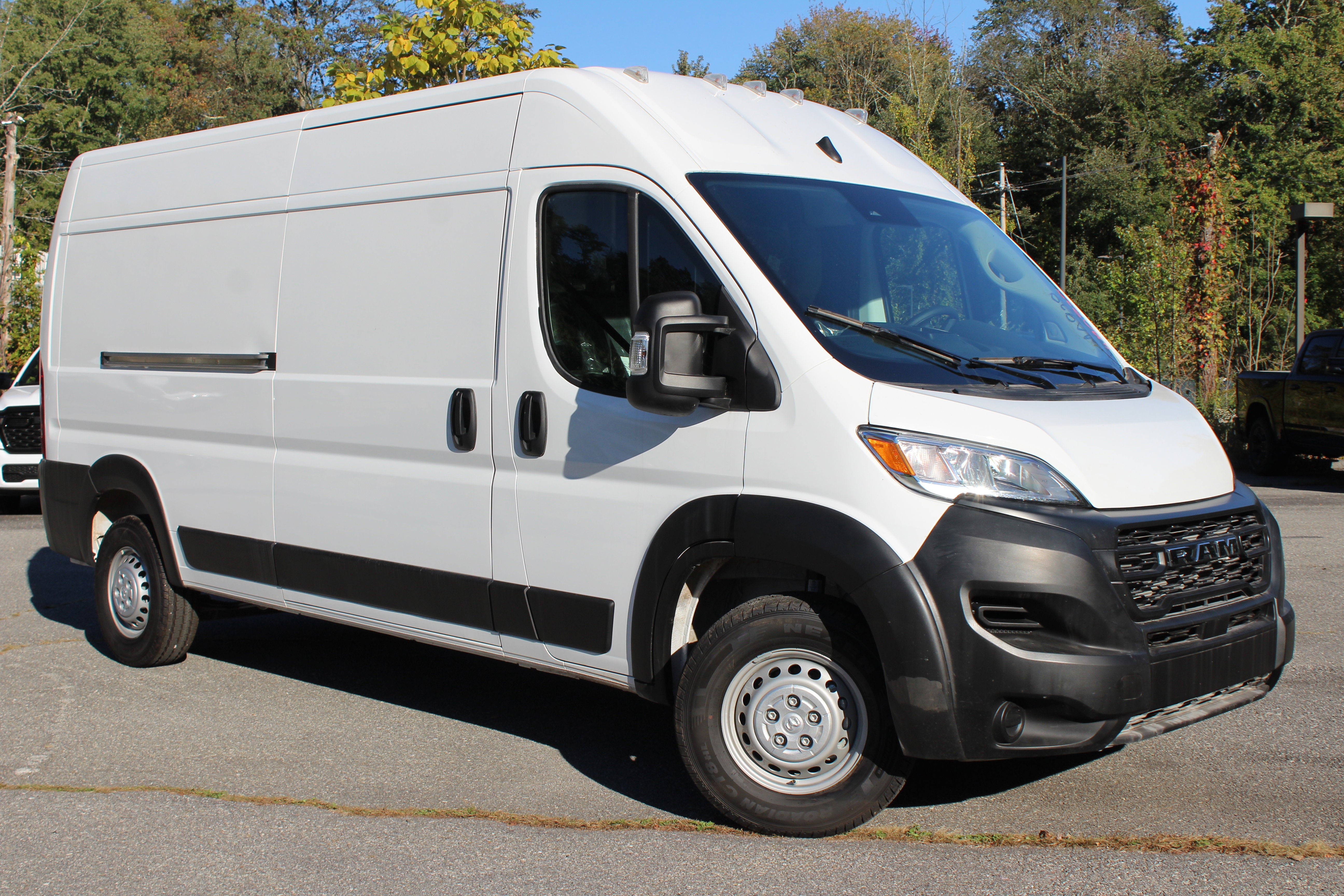 2025 RAM ProMaster Cargo Van Tradesman