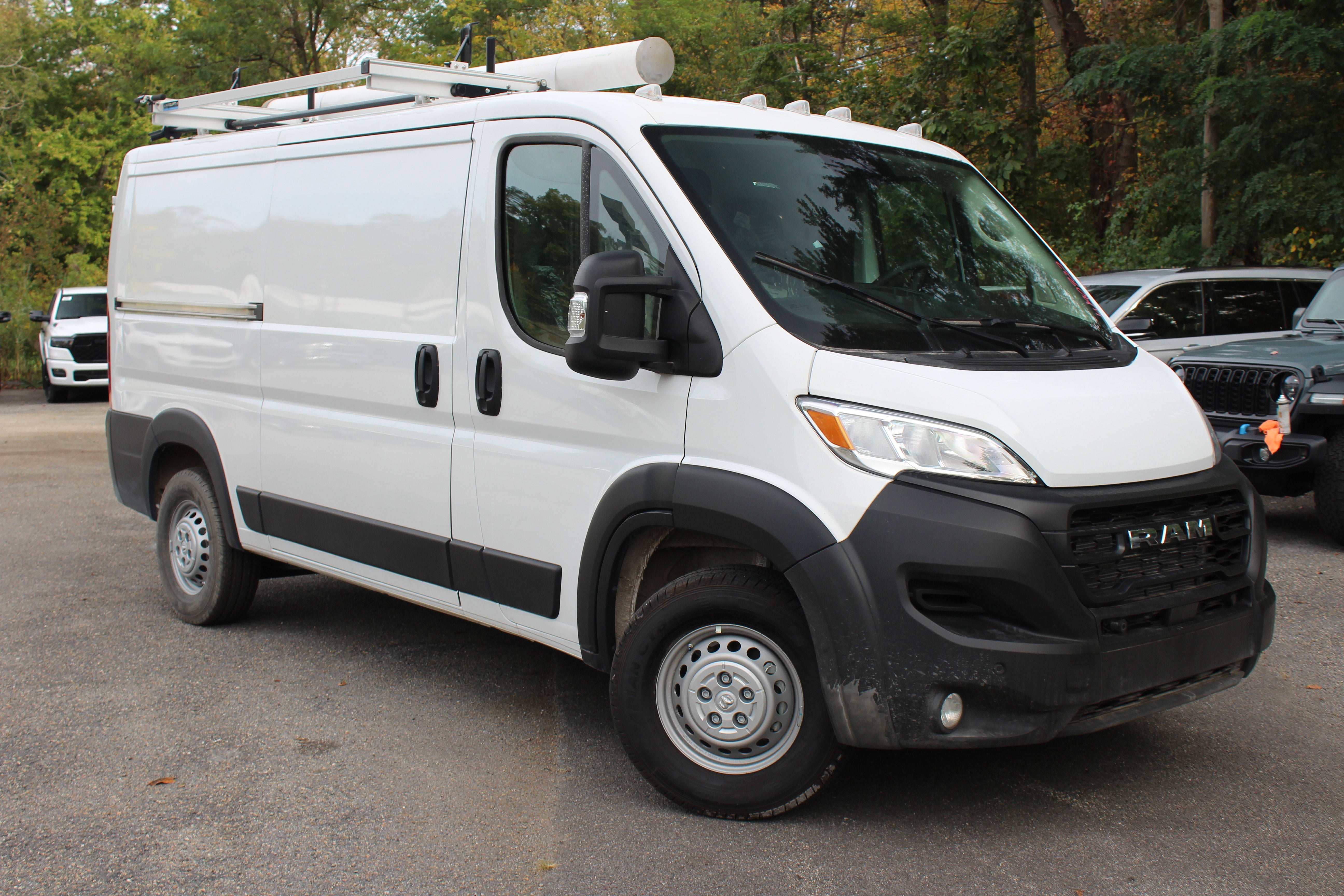 2025 RAM ProMaster Cargo Van Tradesman