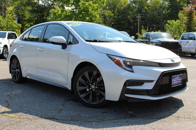 2024 Toyota Corolla Hybrid LE