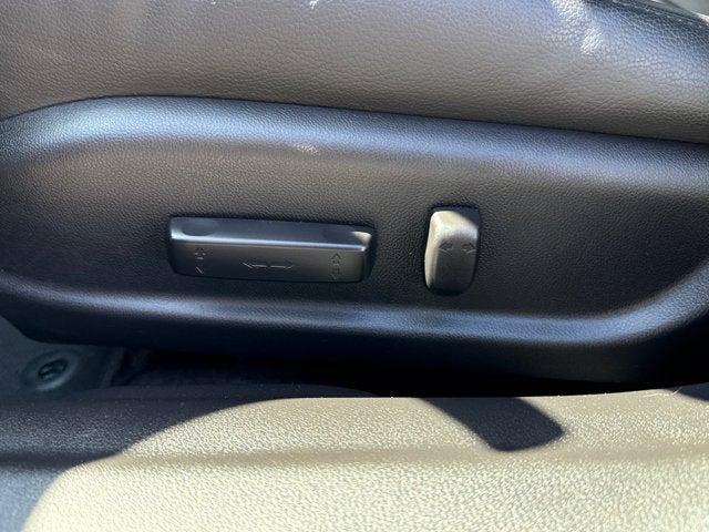 2017 Acura ILX w/Premium Pkg