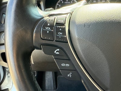 2017 Acura ILX w/Premium Pkg