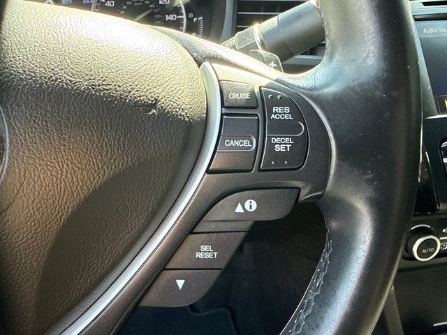 2017 Acura ILX w/Premium Pkg