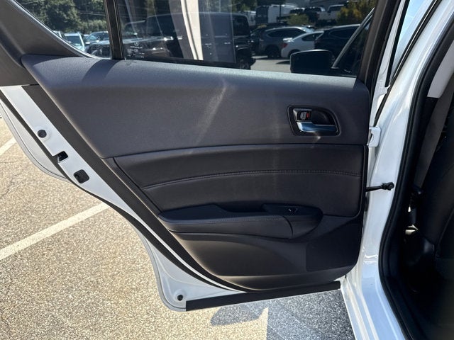 2017 Acura ILX w/Premium Pkg