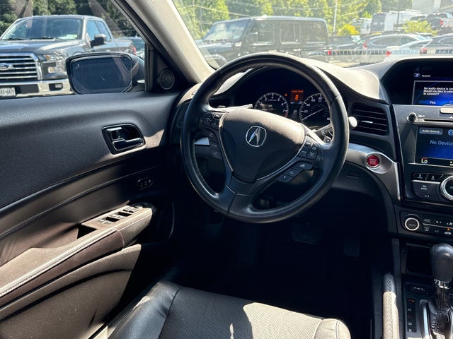 2017 Acura ILX w/Premium Pkg