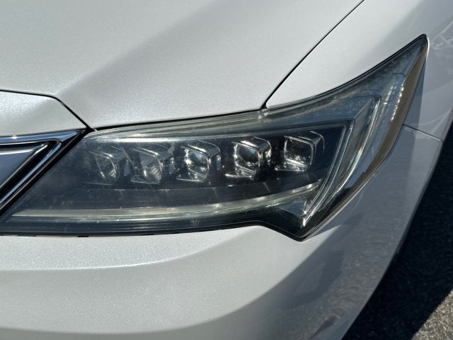 2017 Acura ILX w/Premium Pkg