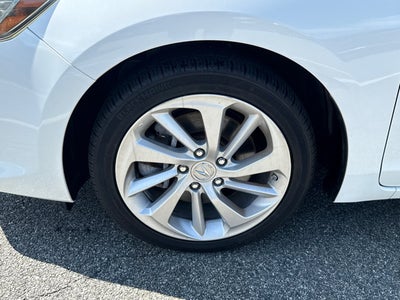 2017 Acura ILX w/Premium Pkg