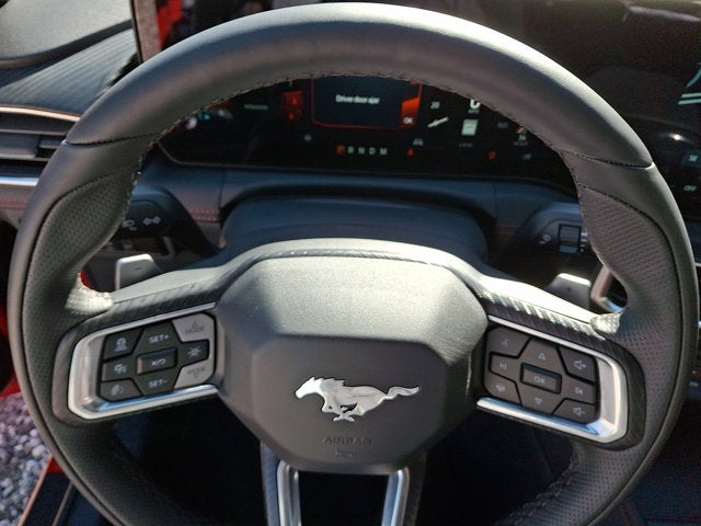 2025 Ford Mustang PREMIUM