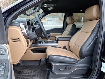 2024 Ford Super Duty F-550 DRW LARIAT