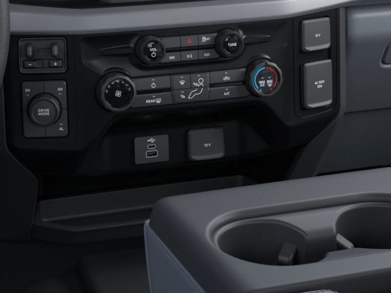 2025 Ford Super Duty F-550 DRW XL