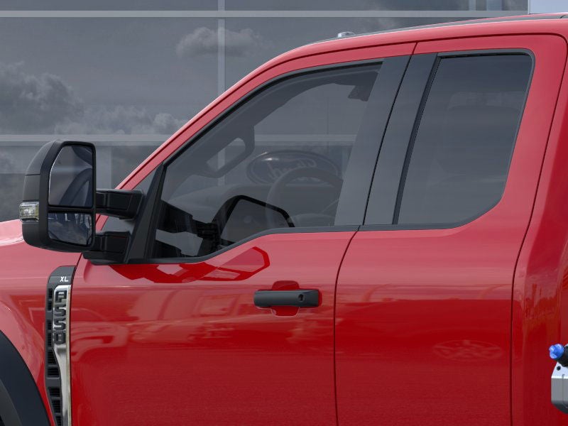 2025 Ford Super Duty F-550 DRW XL