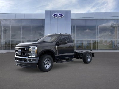 2025 Ford Super Duty F-350 SRW XL