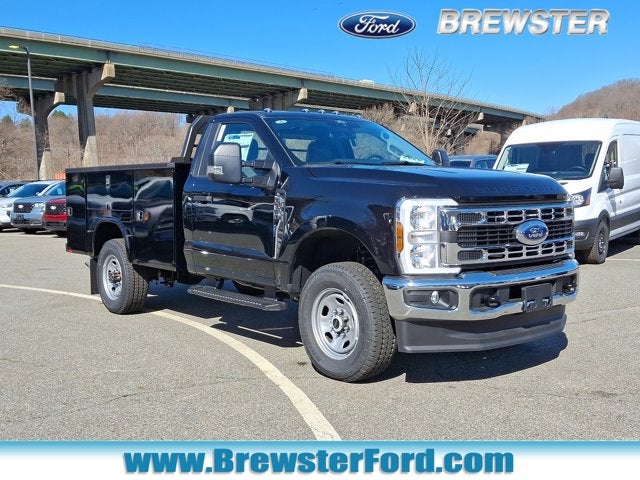 2025 Ford Super Duty F-350 SRW XL