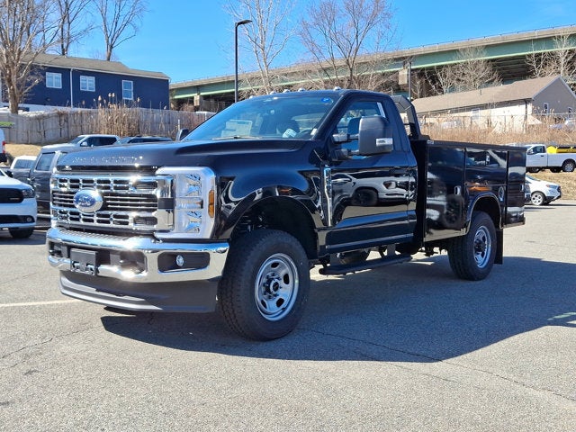 2025 Ford Super Duty F-350 SRW XL