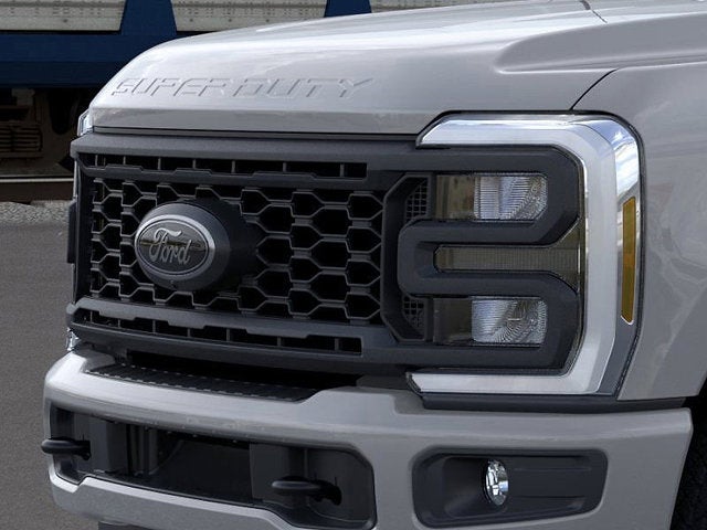 2025 Ford Super Duty F-350 SRW XLT