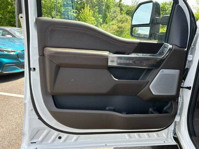 2026 Ford Super Duty F-350 SRW KR