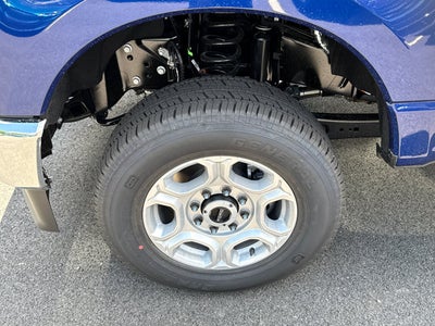 2026 Ford Super Duty F-350 SRW XLT