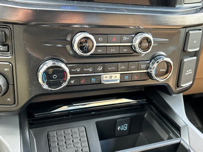 2026 Ford Super Duty F-350 SRW LARIAT