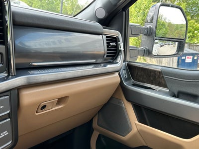 2026 Ford Super Duty F-350 SRW LARIAT
