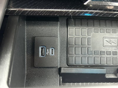 2022 Ford Super Duty F-350 SRW Platinum