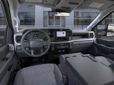 2026 Ford Super Duty F-350 DRW XL