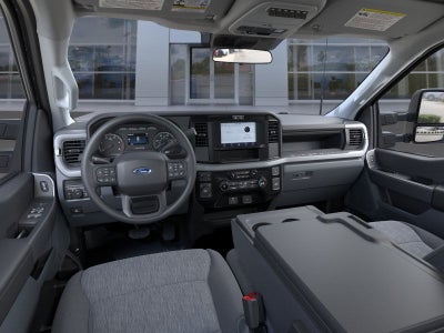 2026 Ford Super Duty F-350 DRW XL