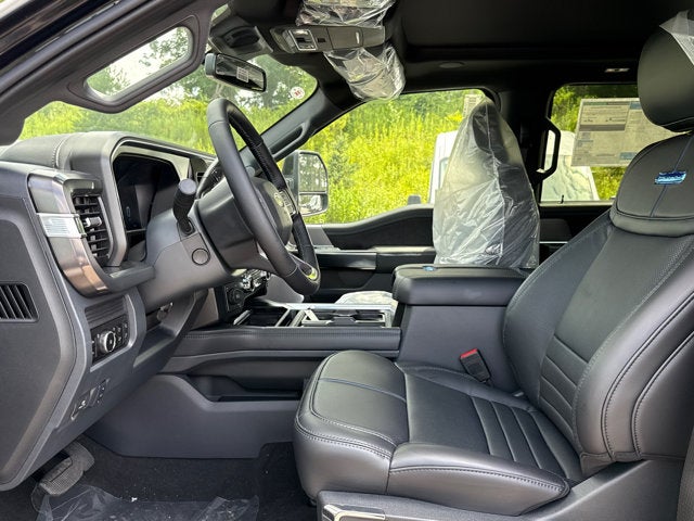 2026 Ford Super Duty F-450 DRW Platinum