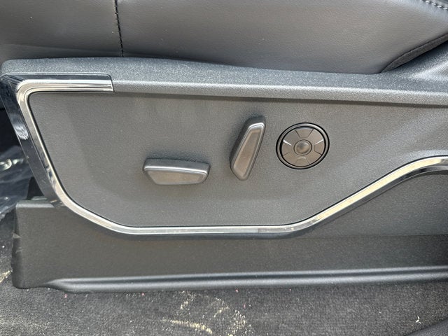 2026 Ford Super Duty F-450 DRW Platinum