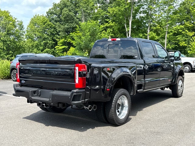 2026 Ford Super Duty F-450 DRW Platinum