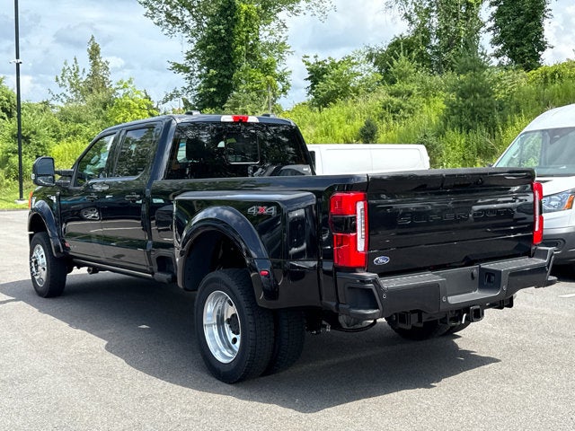 2026 Ford Super Duty F-450 DRW Platinum