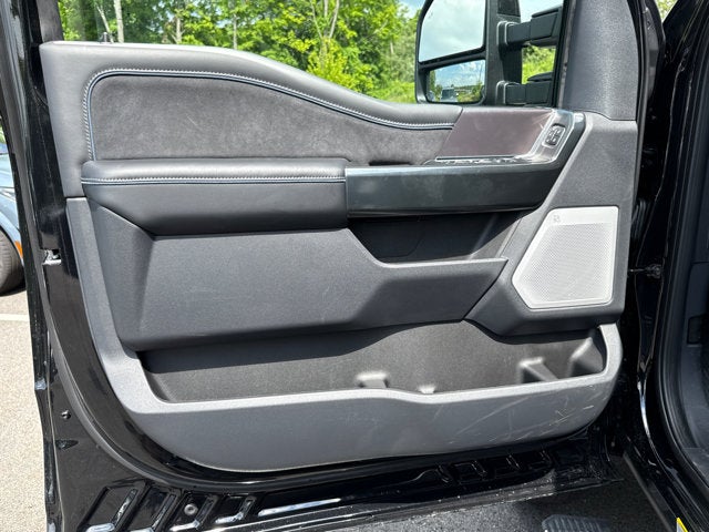 2026 Ford Super Duty F-450 DRW Platinum