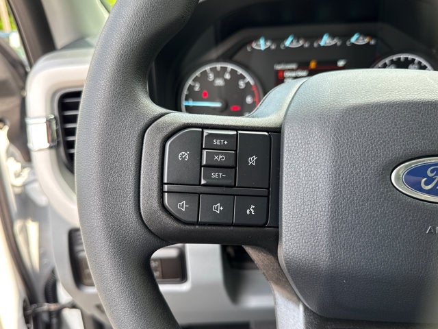 2026 Ford Super Duty F-350 SRW XLT