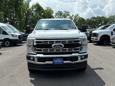 2026 Ford Super Duty F-350 SRW XLT