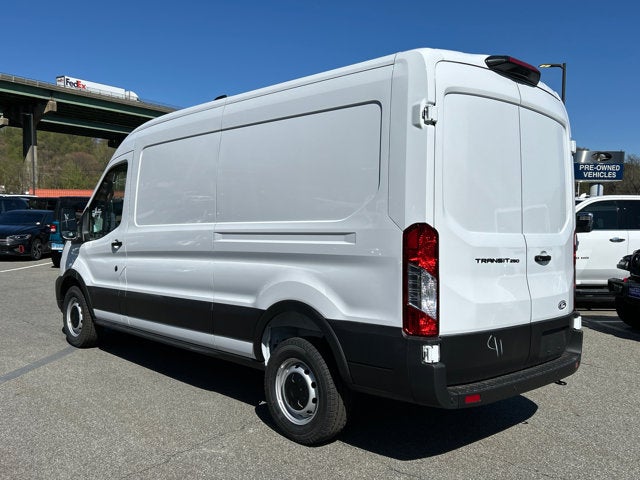 2026 Ford Transit Cargo Van 250MR XL