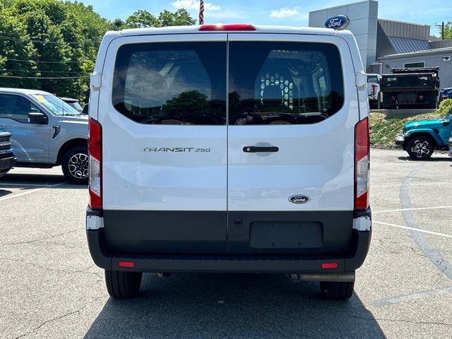 2025 Ford Transit Cargo Van Base