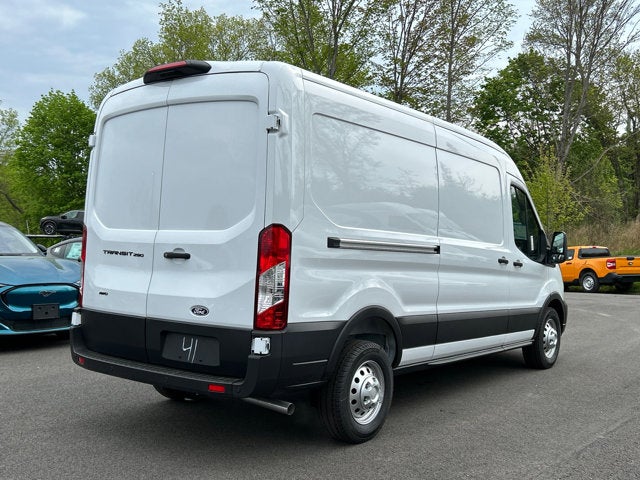 2026 Ford Transit Cargo Van 250MR