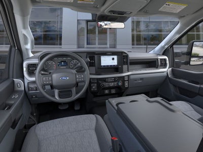 2025 Ford Super Duty F-350 SRW XL