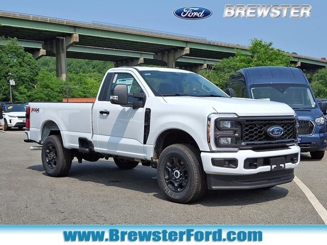 2025 Ford Super Duty F-350 SRW XL